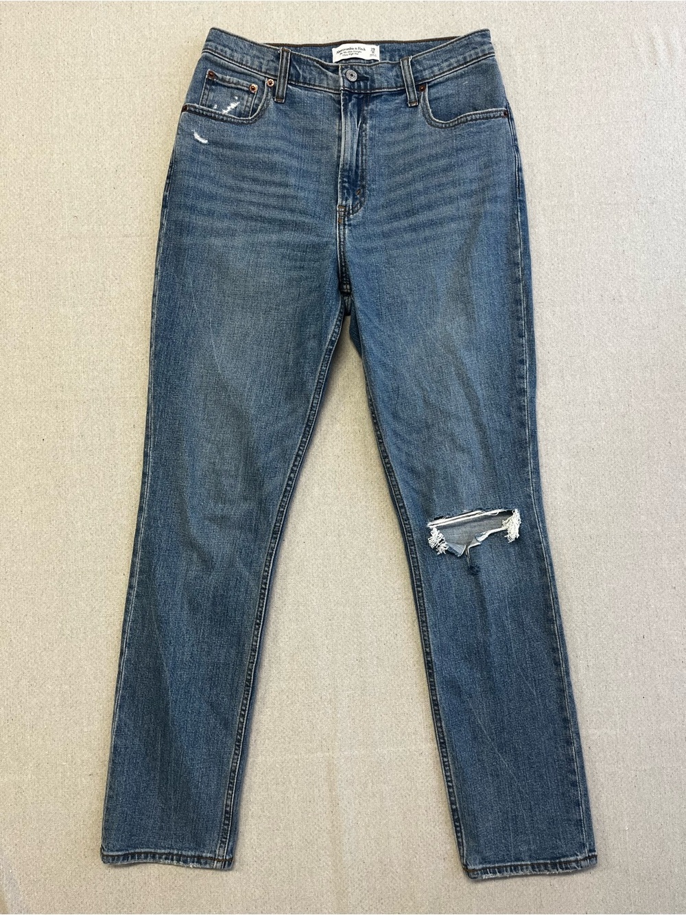Abercrombie 90s Slim Straight Jeans 29 Ultra High Rise Distressed